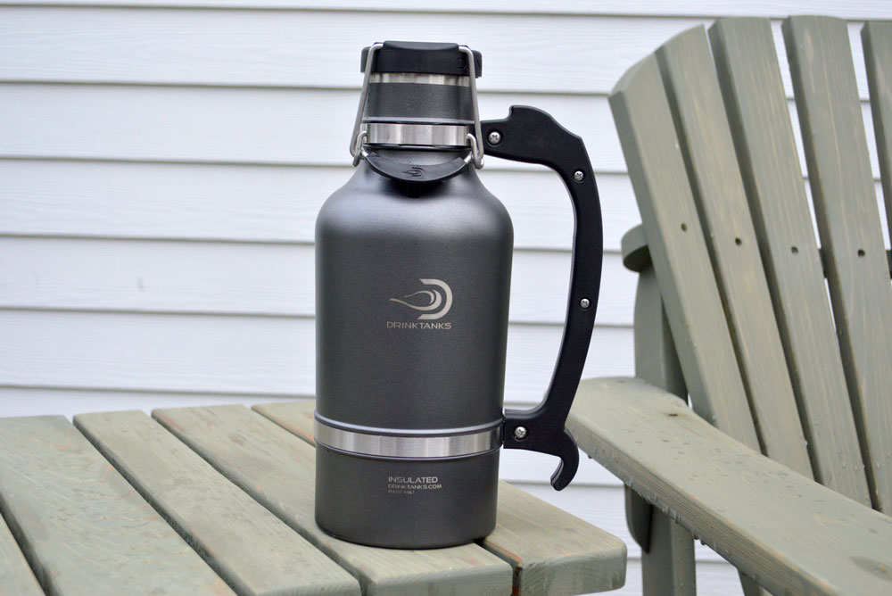 DrinkTanks stainless steel growler with double-wall vacuum insulation