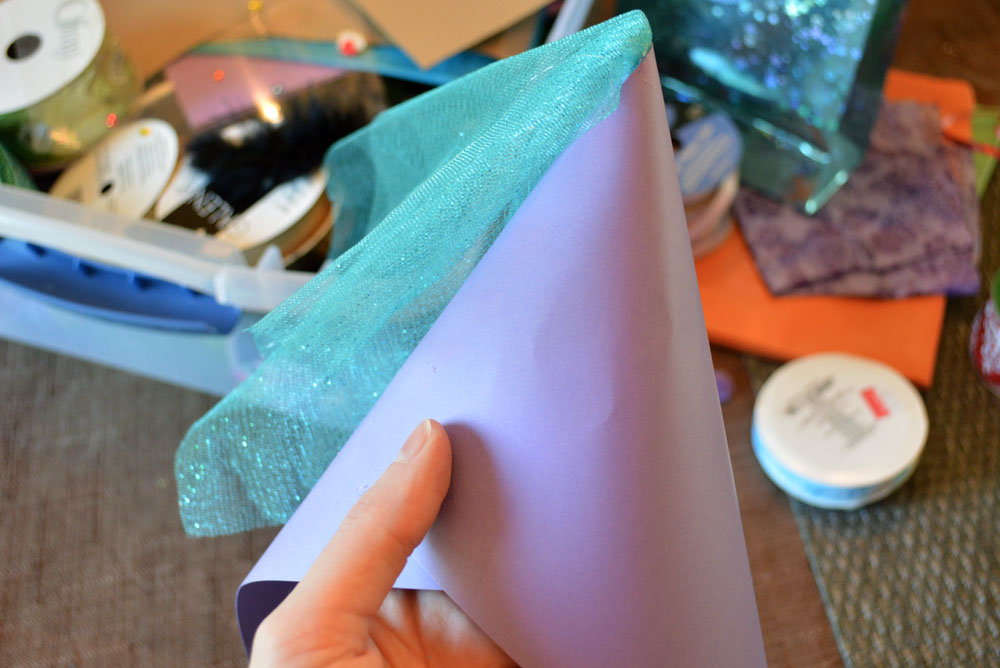 diy paper party hat for birthdays