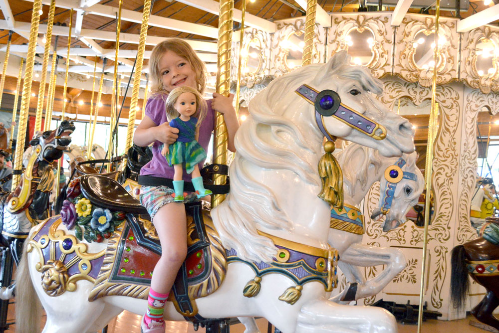 Riverfront Park Spokane Carousel - Mommy Scene