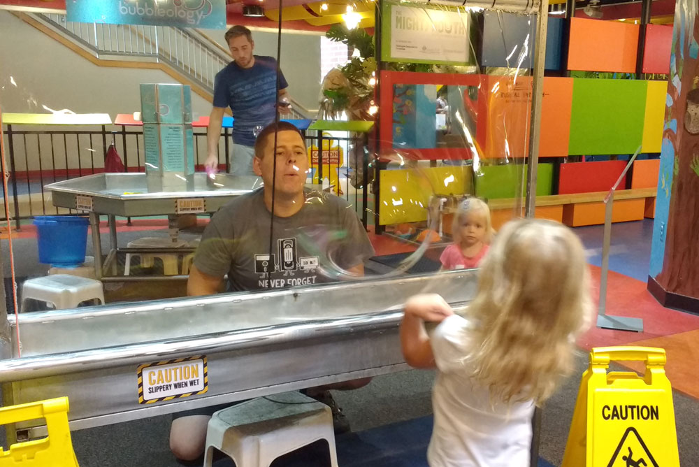 Spokane Children's Museum Mobius bubbleology huge bubble maker - Mommy Scene