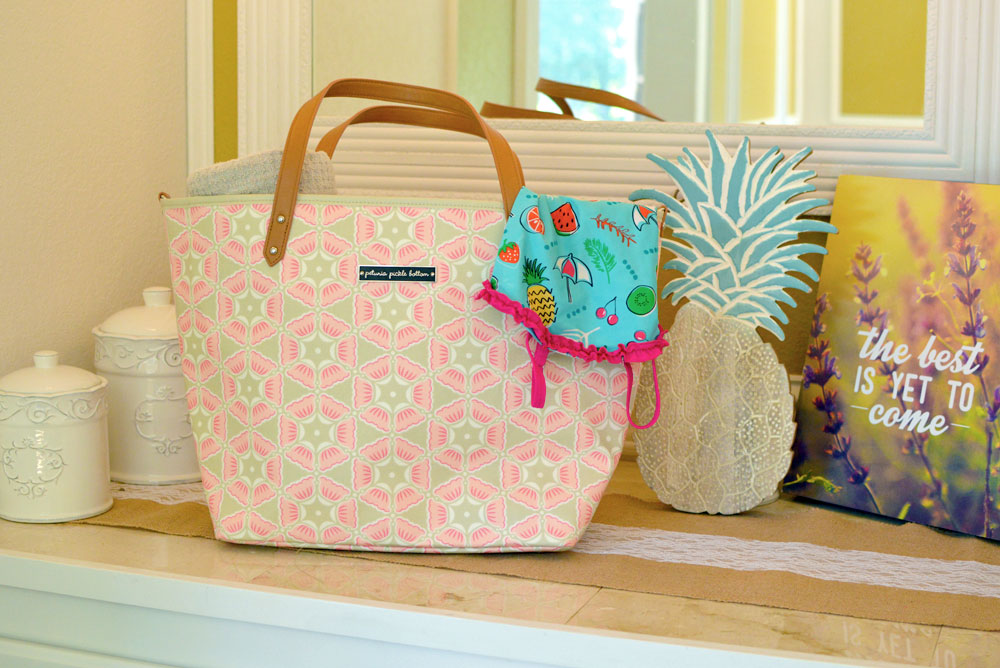 Baby Cubby finds Petunia Pickle Bottom tote bag