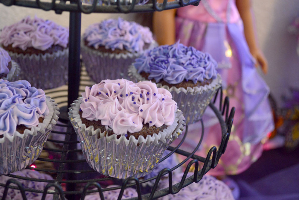Princess Birthday Party purple cupcakes