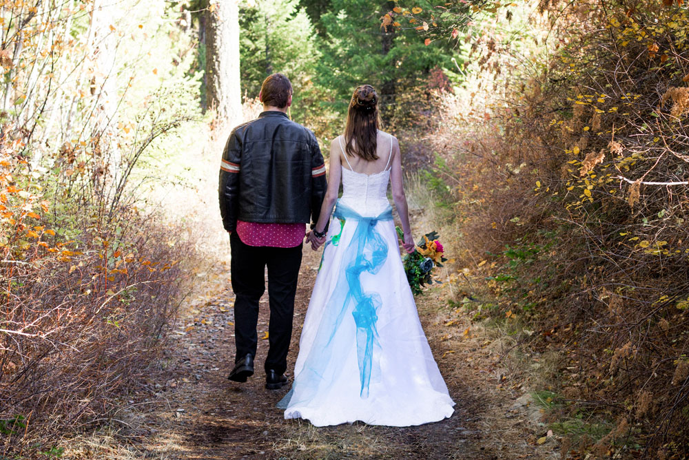 Colorful fall wedding photos
