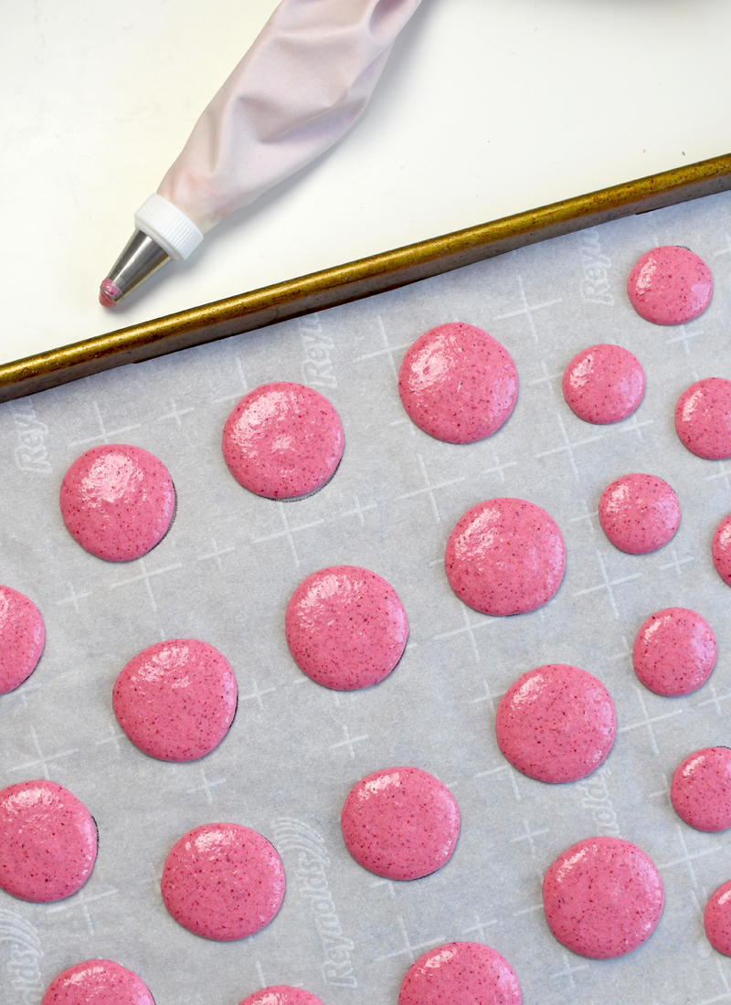 How to make beautiful homemade macarons