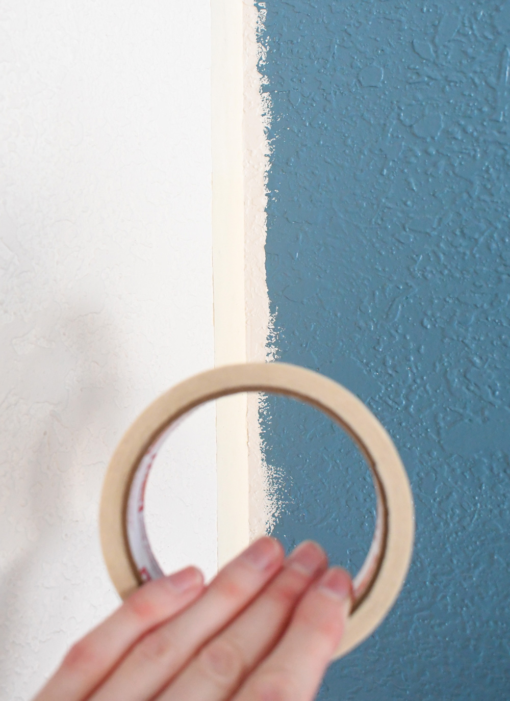accent wall use a consistent painting technique
