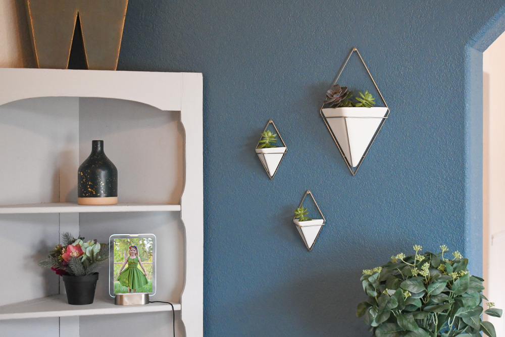 Umbra wall decor sponsored post