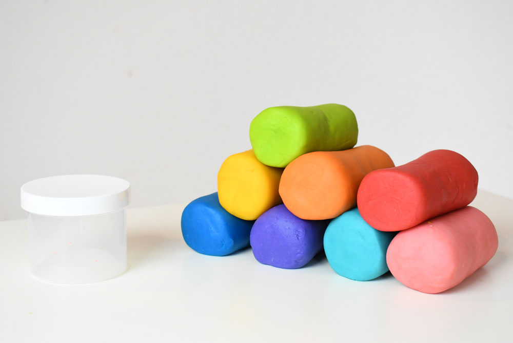Best playdough recipe bright colors