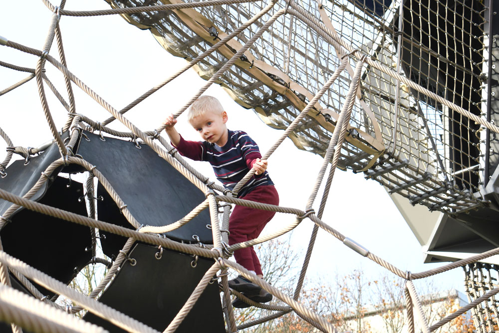 Artists at Play climbing structure places to go with kids in downtown Seattle
