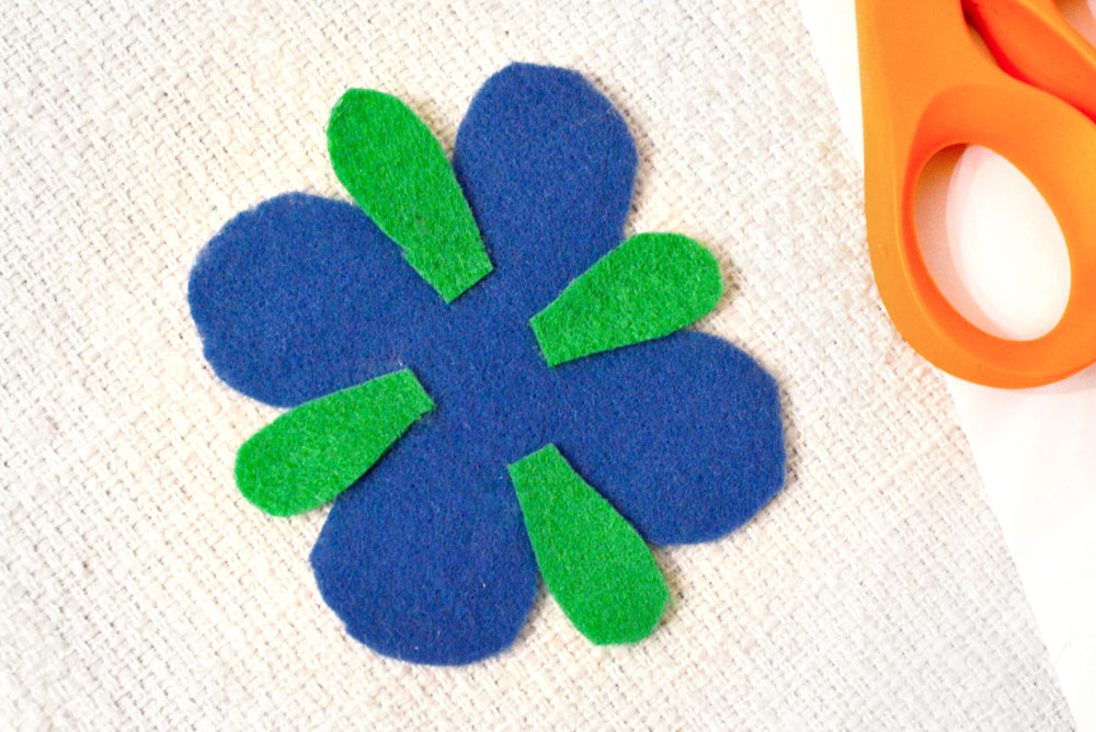 Easy DIY Princess Poppy flower headband