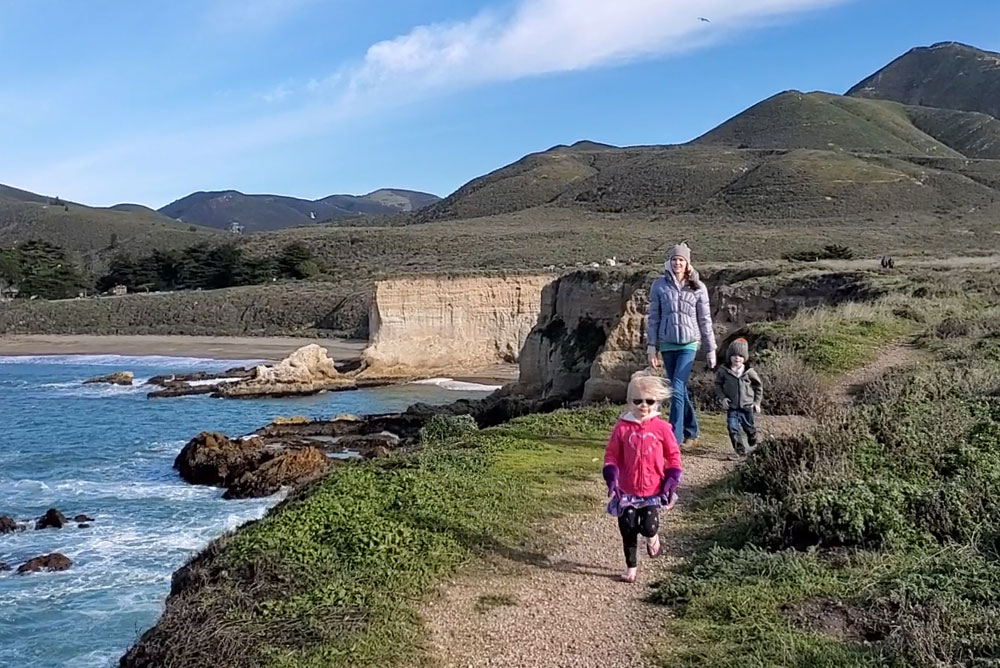 Montana de Oro state park family hike