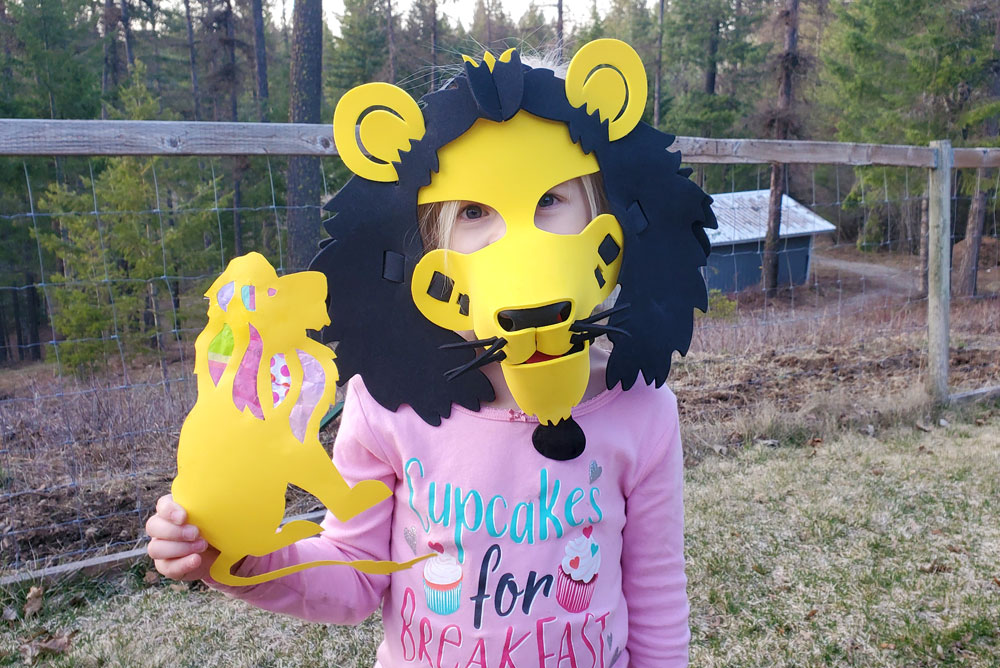 Colorful animal sun catchers kids craft