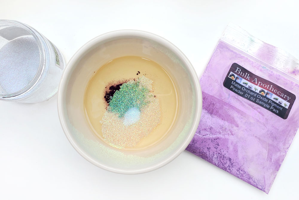 diy beauty products glitter and color pigment