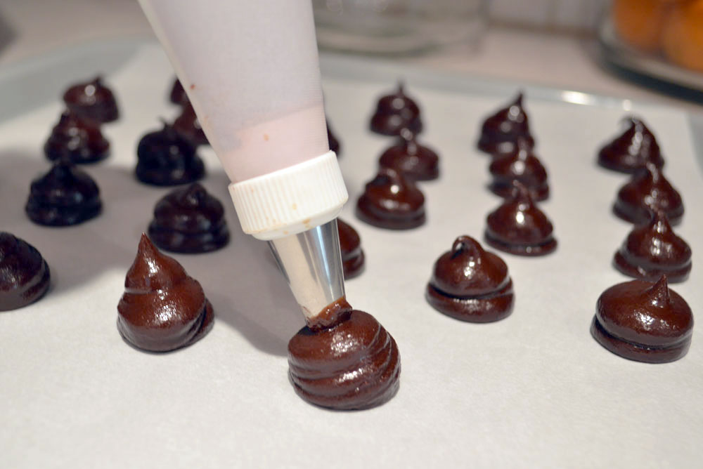 how to make piped chocolate centers