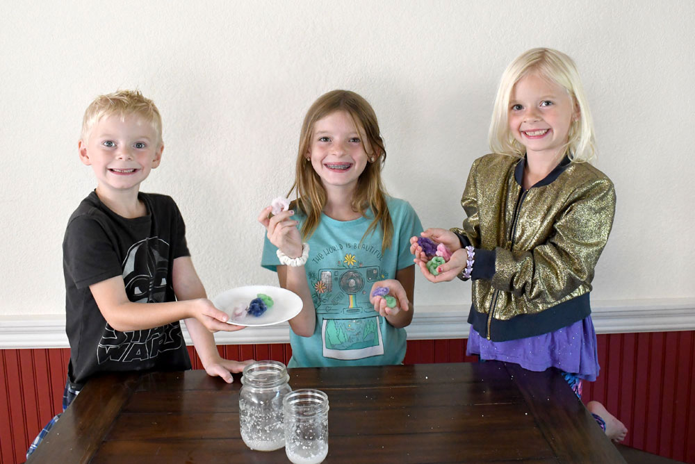 Kids science experiment borax crystals activity