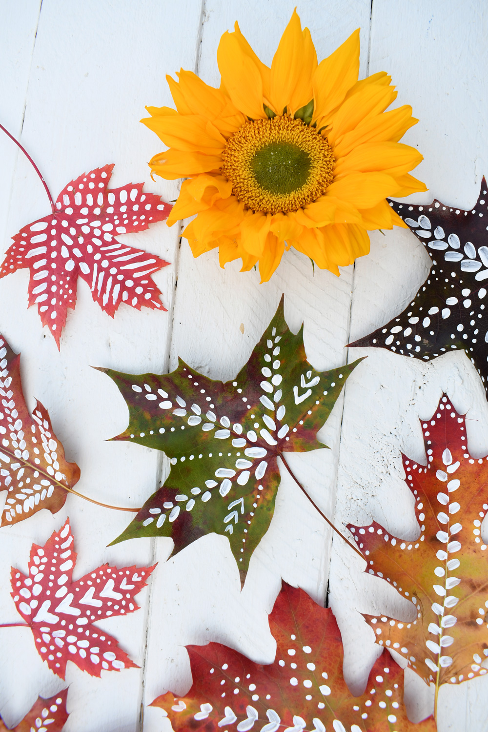 painting on real leaves kids activity