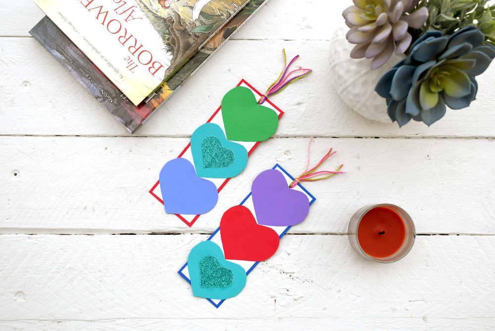 cut paper heart bookmarks easy craft for kids
