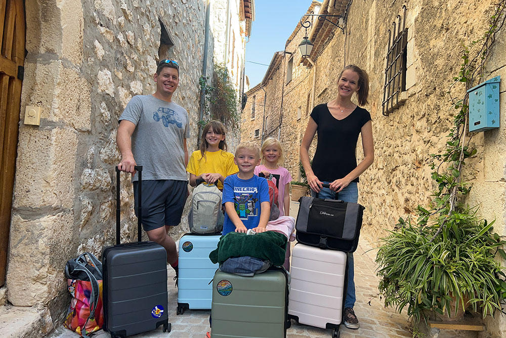 visiting Tourrettes-sur-Loup with kids