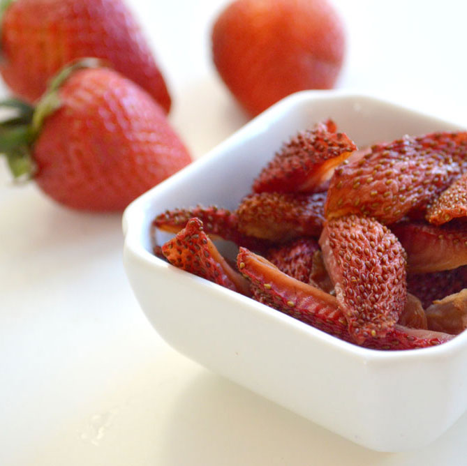 Homemade Strawberry Fruit Snacks Your Kids Will Love